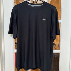 Under Armour Black Short Sleeve Tee